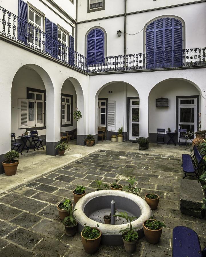 Casa Vitoriana Apartment Понта Делгада Екстериор снимка